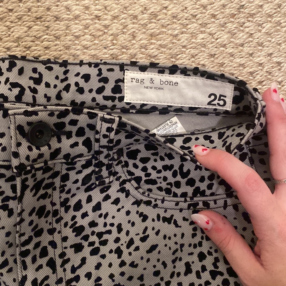 Rag & Bone Grey Cheetah Hana Jeans - Picture 3 of 4